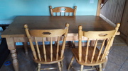 Kitchen Table and 4  chairs for sale
